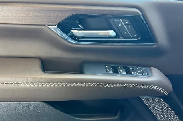 2025 GMC Yukon Denali Ultimate