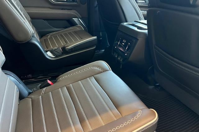 2025 GMC Yukon Denali Ultimate