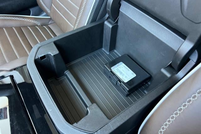 2025 GMC Yukon Denali Ultimate