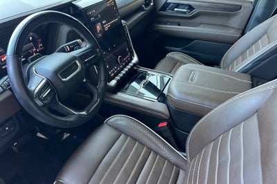 2025 GMC Yukon Denali Ultimate