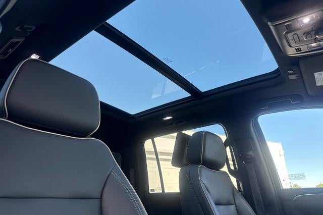 2022 Chevrolet Suburban Premier