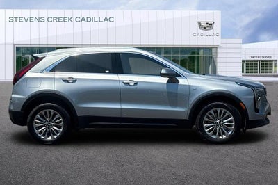 2025 Cadillac XT4 Premium Luxury