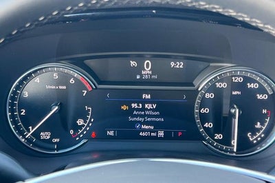 2025 Cadillac XT5 Luxury