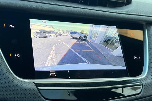 2025 Cadillac XT6 Luxury