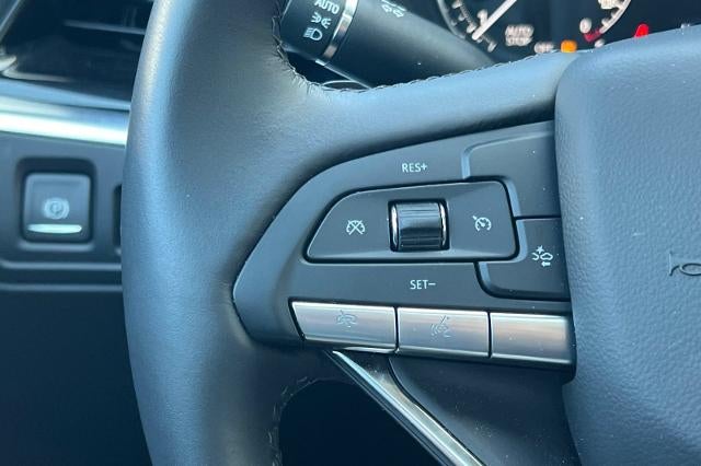 2025 Cadillac XT6 Luxury