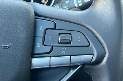 2025 Cadillac XT6 Luxury