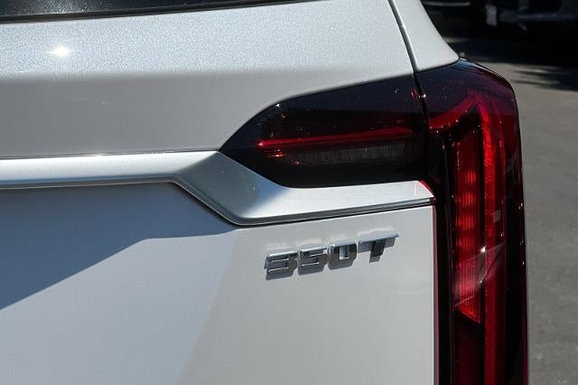 2025 Cadillac XT6 Luxury