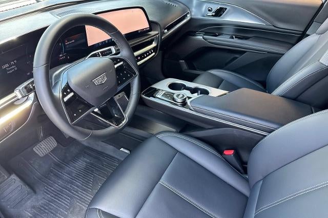 2024 Cadillac LYRIQ Tech