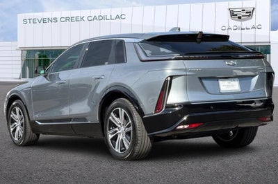 2024 Cadillac LYRIQ Luxury 1
