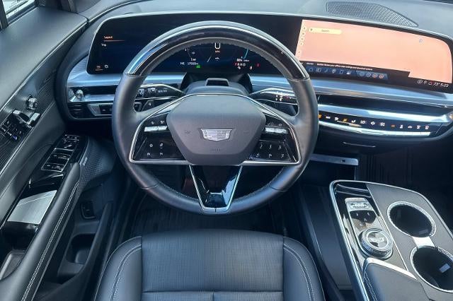 2024 Cadillac LYRIQ Sport 3
