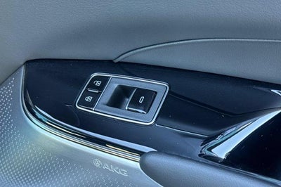 2024 Cadillac LYRIQ Sport 3