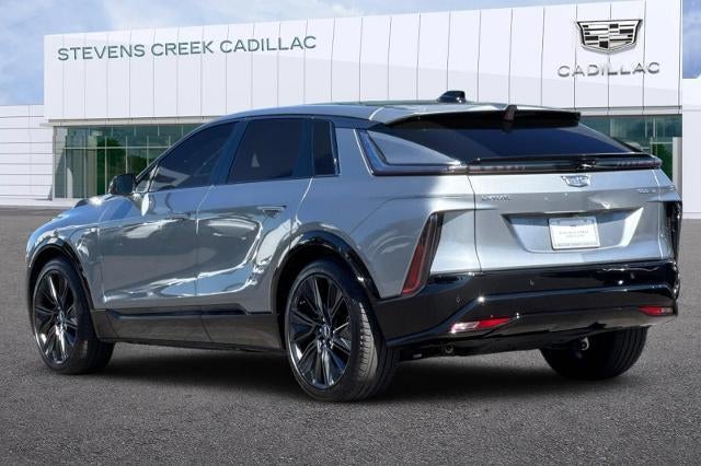 2024 Cadillac LYRIQ Sport 3
