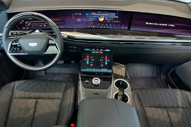 2026 Cadillac ESCALADE IQL Sport