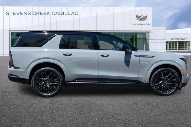 2026 Cadillac ESCALADE IQL Sport