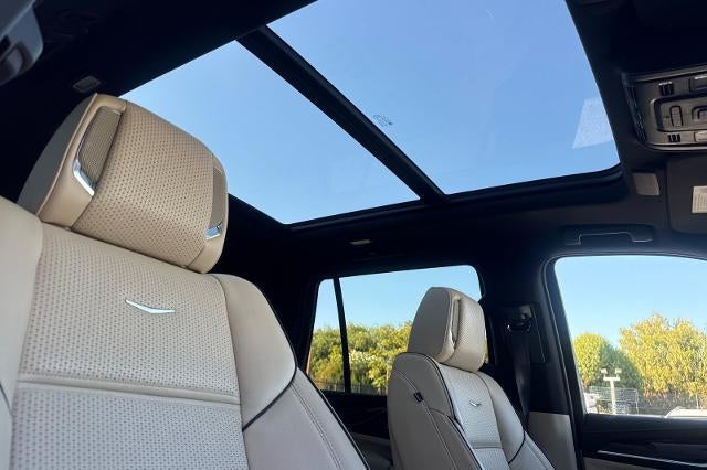 2023 Cadillac Escalade 4WD Premium Luxury