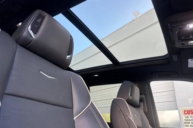 2025 Cadillac Escalade Sport