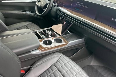 2025 Cadillac Escalade ESV Sport Platinum