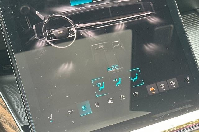 2025 Cadillac Escalade ESV Sport Platinum