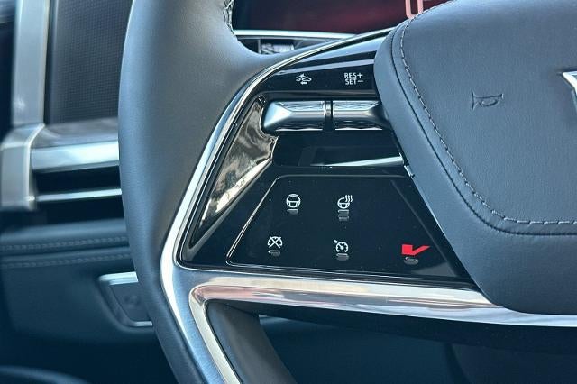 2025 Cadillac ESCALADE IQ Luxury 2