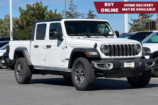 2025 Jeep Gladiator Sport S Auto's photo