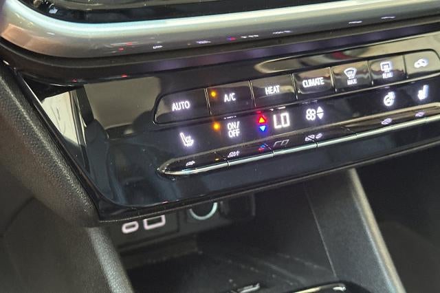 2023 Chevrolet Bolt EV 2LT
