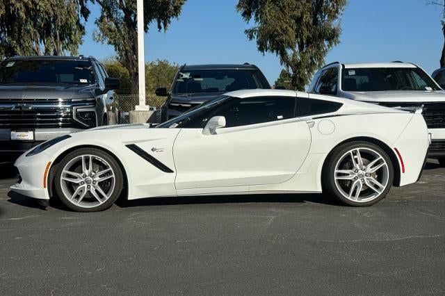 2017 Chevrolet Corvette Stingray Z51 2LT