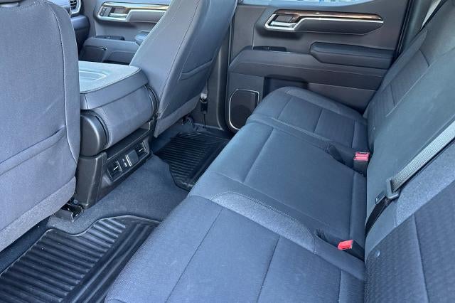 2025 Chevrolet Silverado 1500 LT (2FL)