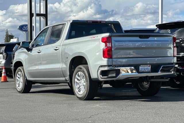 2025 Chevrolet Silverado 1500 LT (2FL)