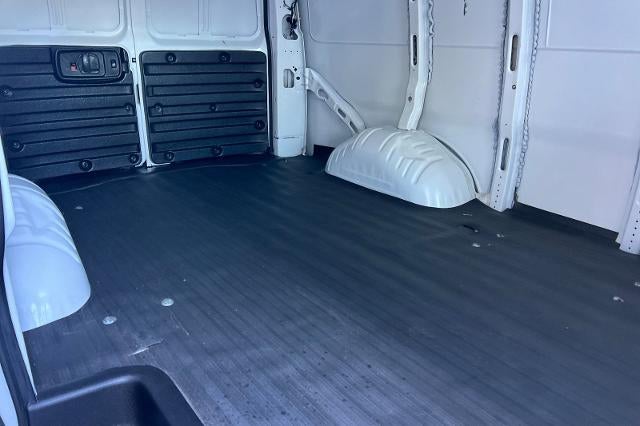 2022 Chevrolet Express Cargo 2500 Base