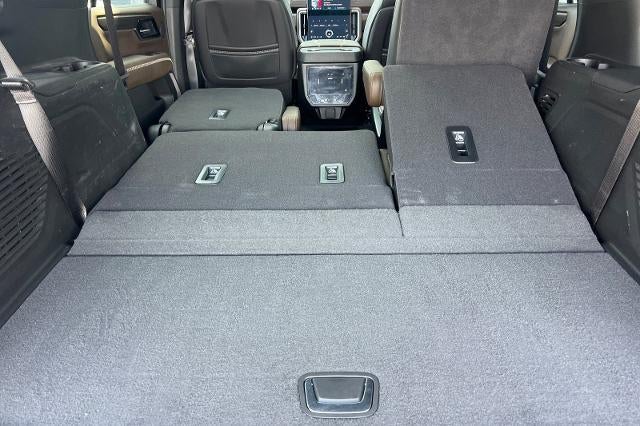 2025 GMC Yukon Denali Ultimate