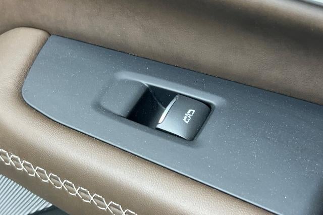 2025 GMC Yukon Denali Ultimate