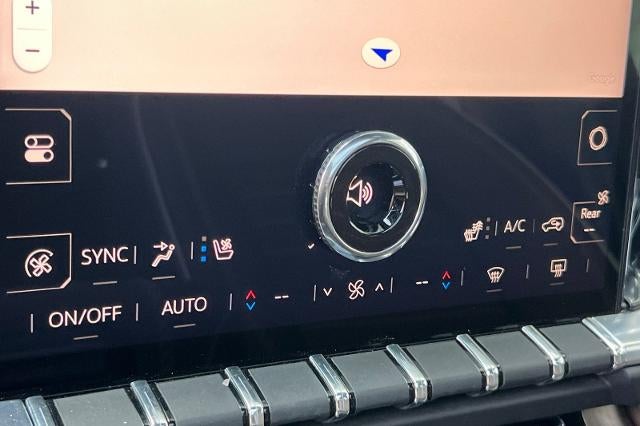 2025 GMC Yukon Denali Ultimate