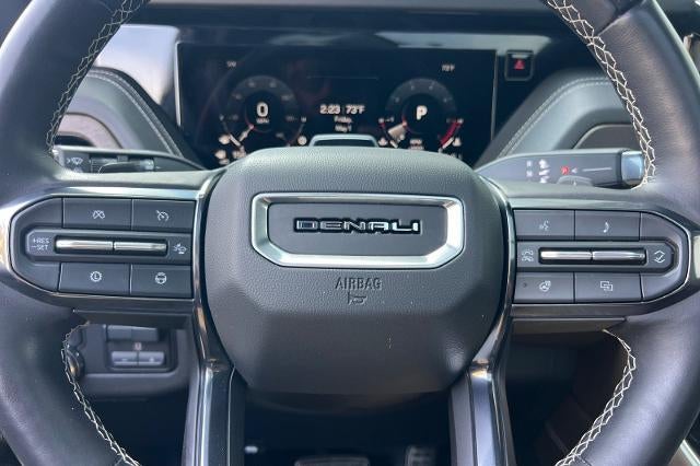 2025 GMC Yukon Denali Ultimate
