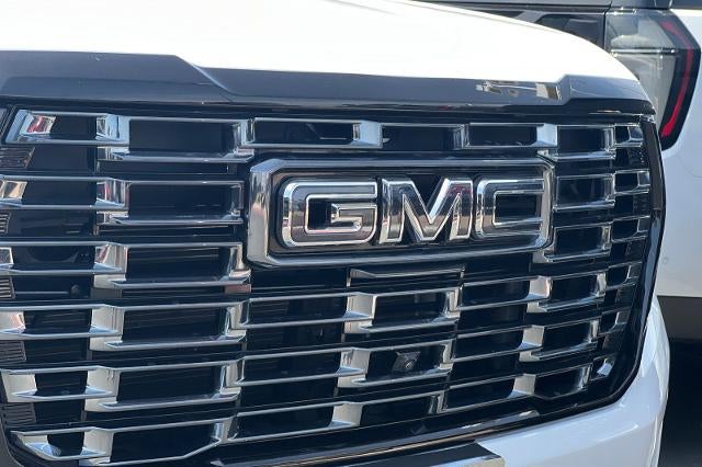 2025 GMC Yukon Denali Ultimate