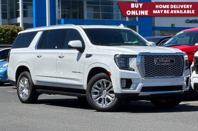 2024 GMC Yukon Denali AWD's photo