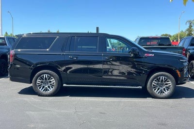 2025 Chevrolet Suburban Z71