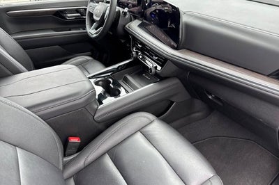 2025 Chevrolet Suburban Z71
