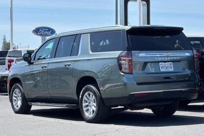 2023 Chevrolet Suburban LT