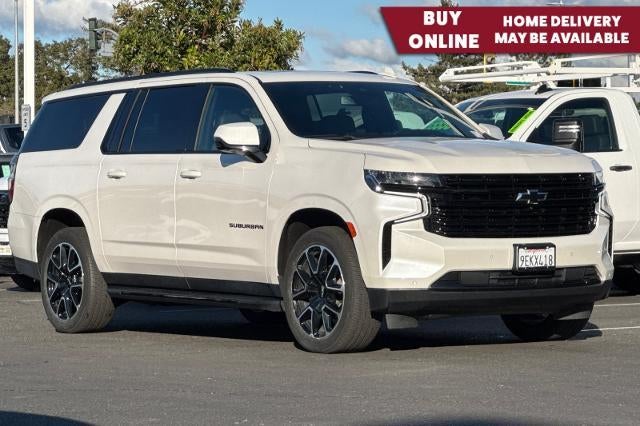 2023 Chevrolet Suburban RST