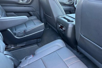 2023 Chevrolet Suburban RST