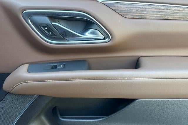 2023 Chevrolet Suburban High Country