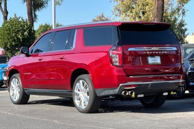 2023 Chevrolet Suburban High Country