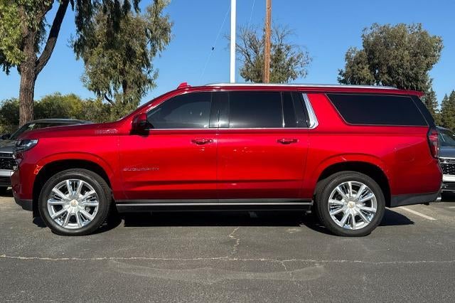 2023 Chevrolet Suburban High Country