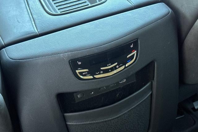 2019 Cadillac Escalade ESV Platinum