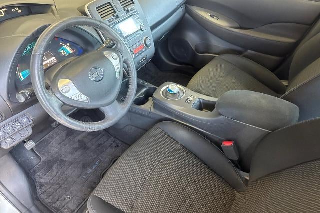 2015 Nissan LEAF S