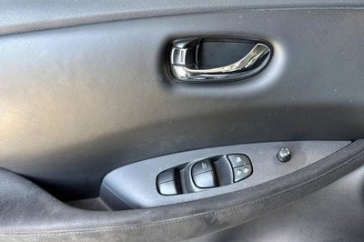 2015 Nissan LEAF S