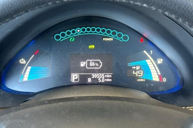 2015 Nissan LEAF S