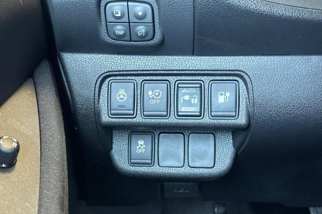 2015 Nissan LEAF S