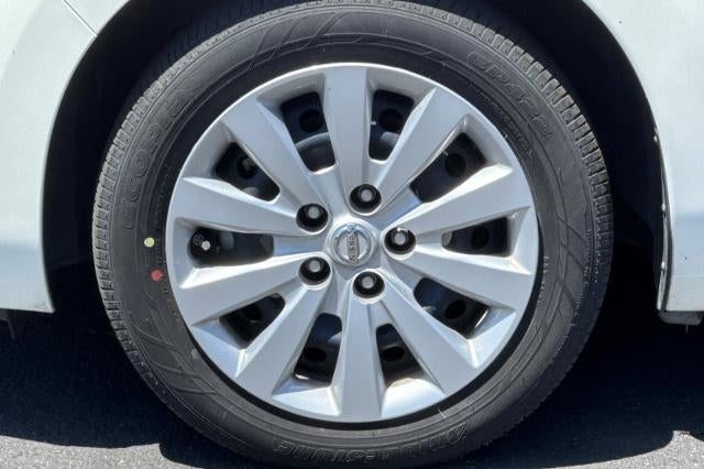 2015 Nissan LEAF S
