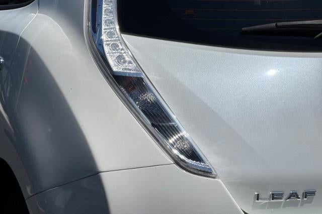 2015 Nissan LEAF S